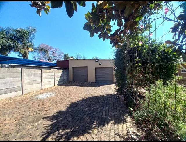 3 BEDROOM HOUSE FOR SALE IN BOOYSENS